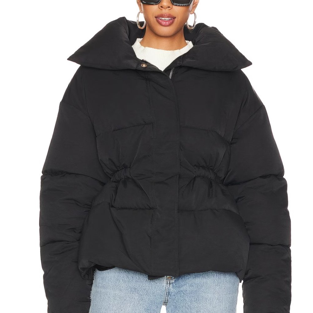 H:ours ~ Guadalupe Puffer Jacket